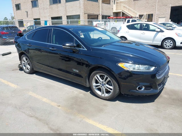 Salvage Ford Fusion Image