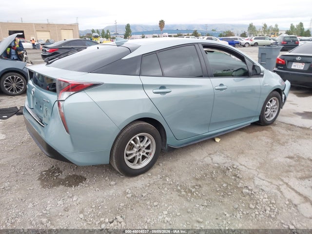 Toyota Prius Two