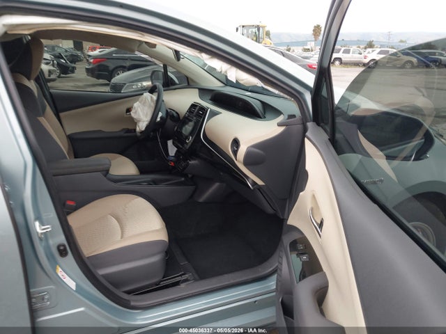 Toyota Prius Two
