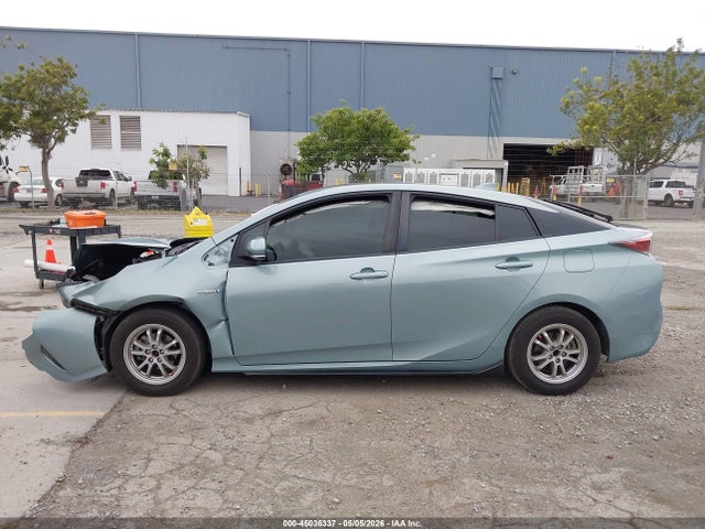Toyota Prius Two