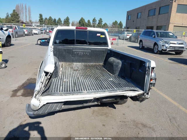 Nissan Frontier Xe