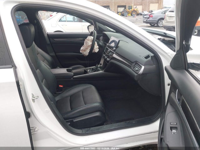 Honda Accord Sport 2.0t