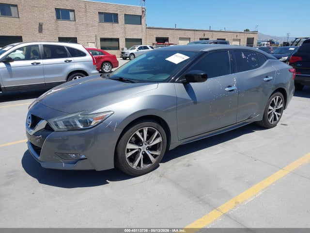 Nissan Maxima