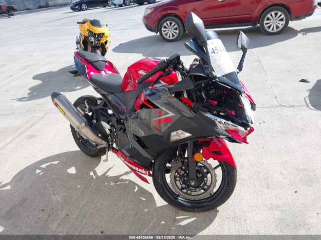 Salvage Kawasaki Ex400 Image