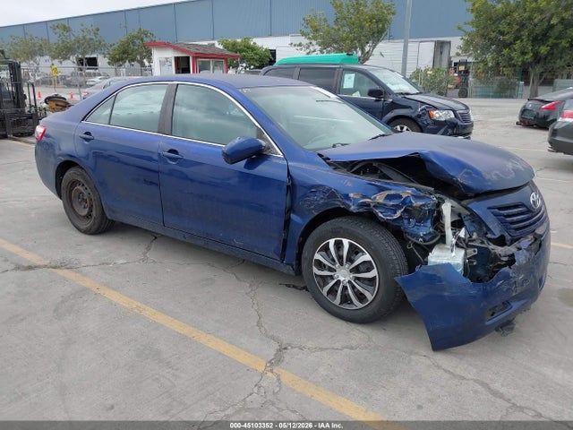 Salvage Toyota Camry Image