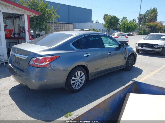Nissan Altima 2.5 S