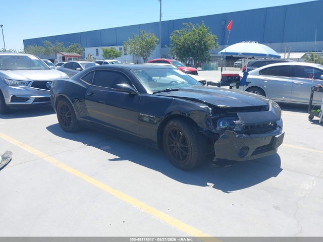 Salvage Chevrolet Camaro Image