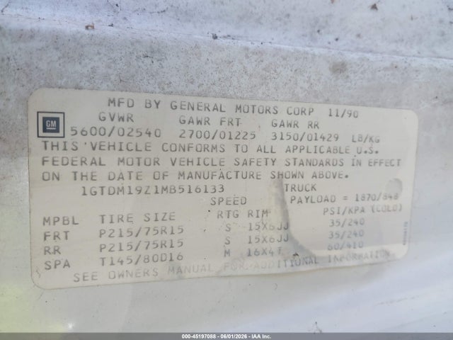 GMC Safari Xt