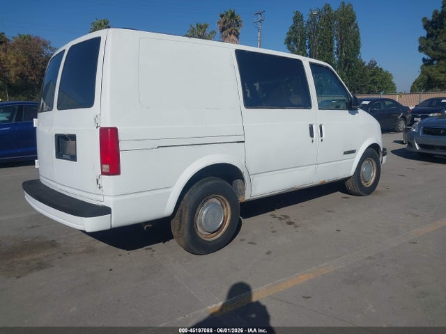 GMC Safari Xt