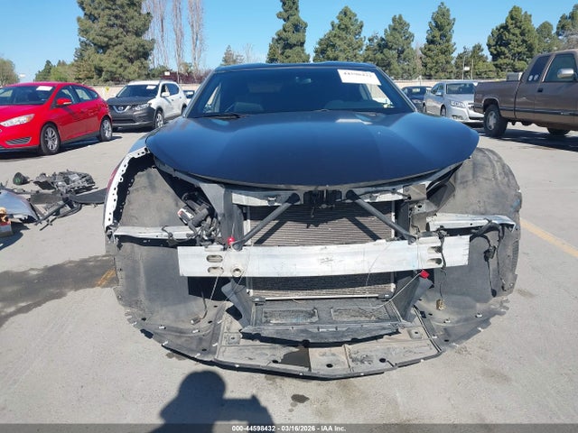 Chevrolet Camaro 1lt