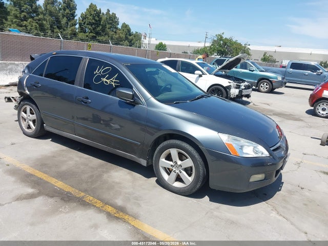 Salvage Honda Accord Image