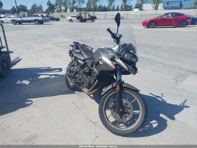 Salvage BMW F-750 Image