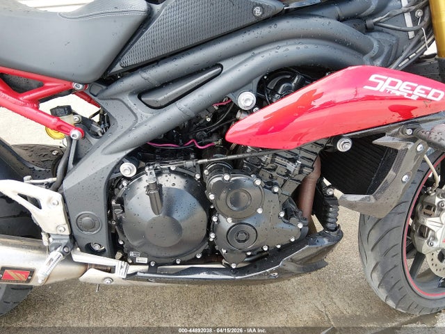 Triumph Speed Triple R Abs