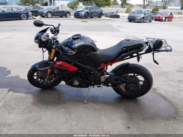Triumph Speed Triple R Abs