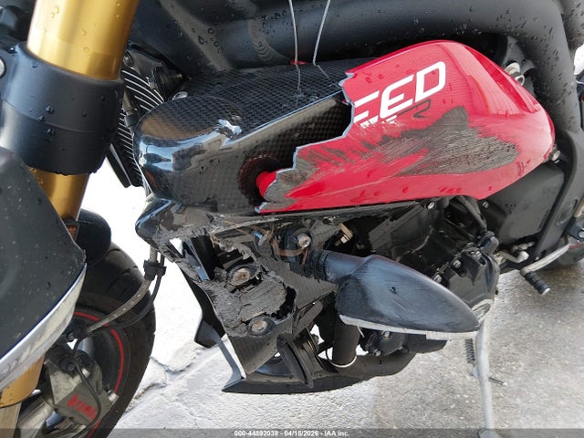 Triumph Speed Triple R Abs