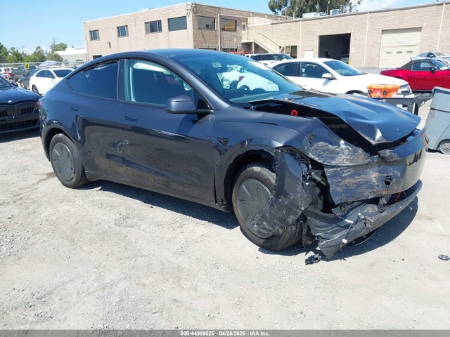 Salvage Tesla Model Y Image