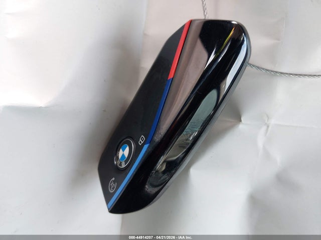 BMW X Series M60i