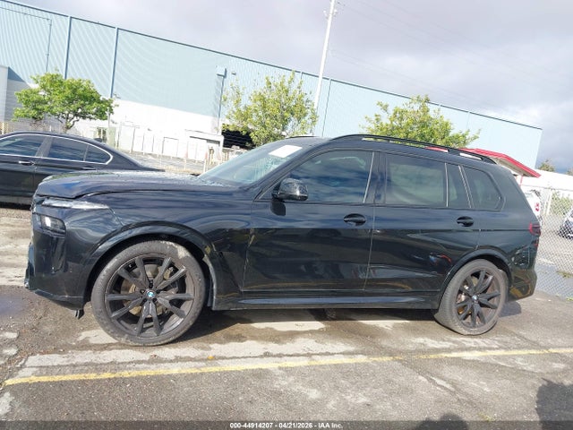 BMW X Series M60i