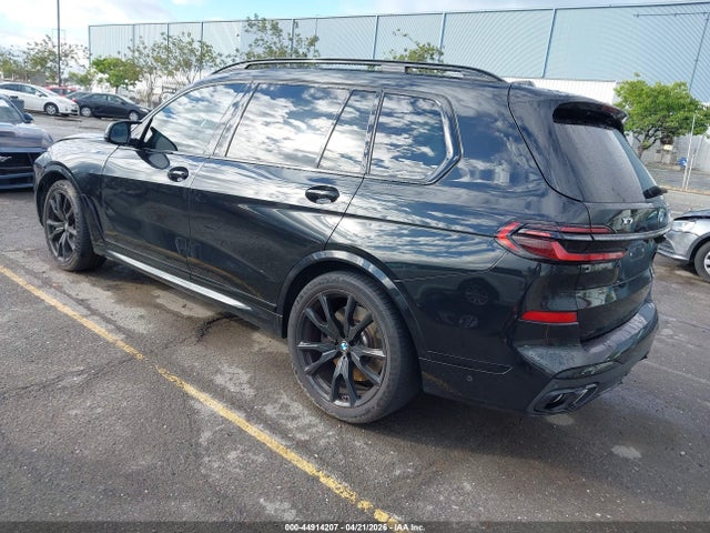 BMW X Series M60i