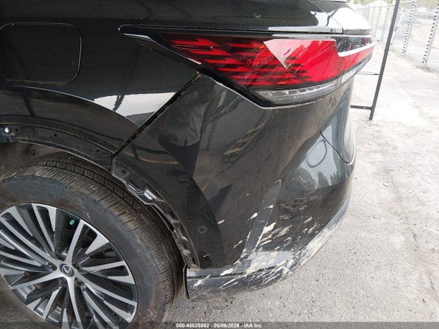 Lexus RX Premium Plus