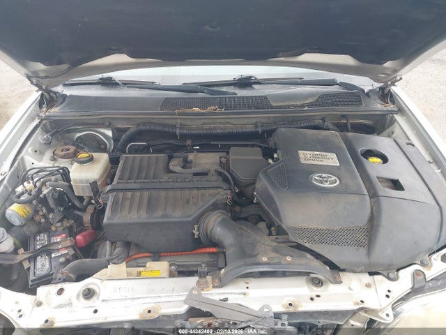 Toyota Highlander Limited V6