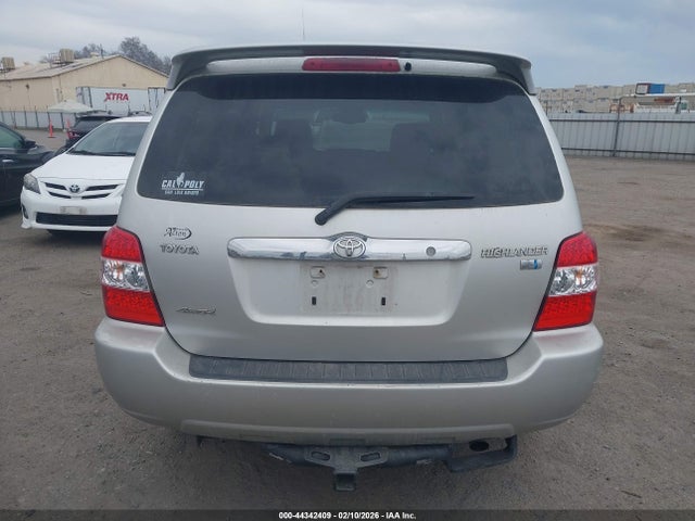 Toyota Highlander Limited V6
