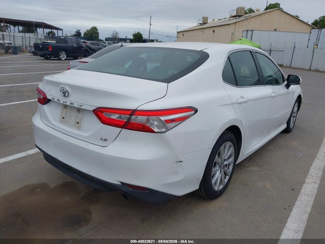 Toyota Camry Le