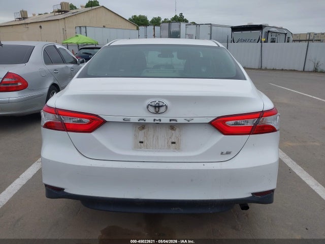 Toyota Camry Le