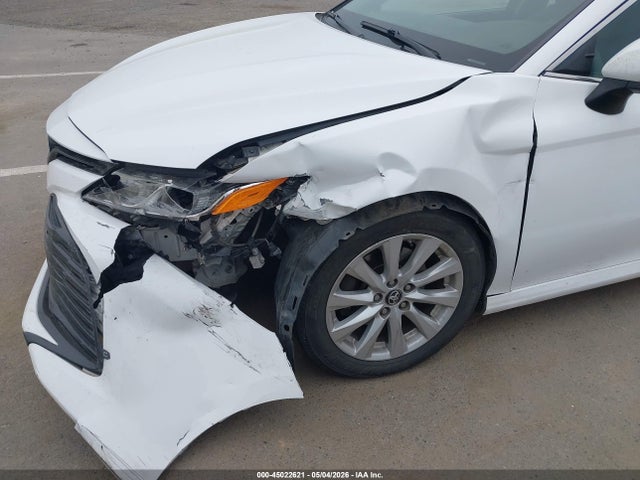 Toyota Camry Le