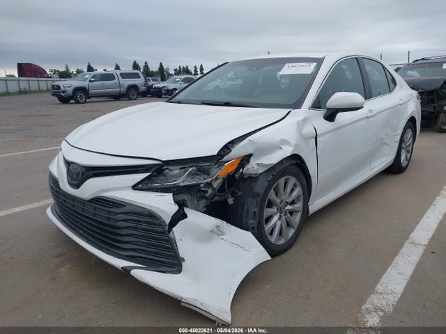 Toyota Camry Le