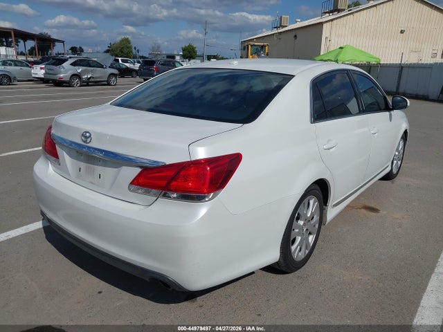 Toyota Avalon