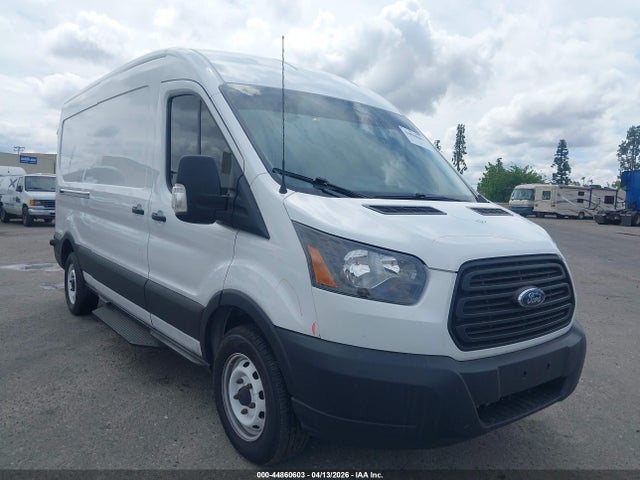 Salvage Ford Transit Image
