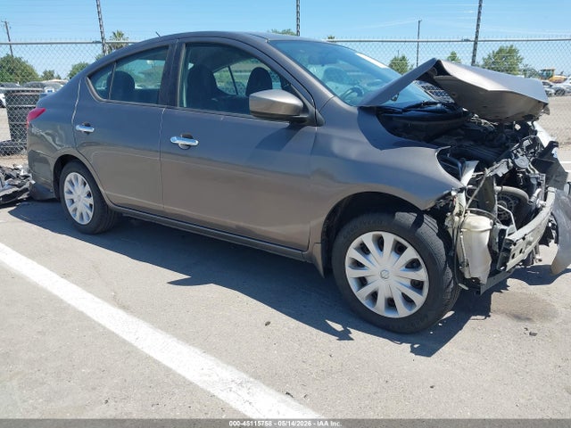 Salvage Nissan Versa Image