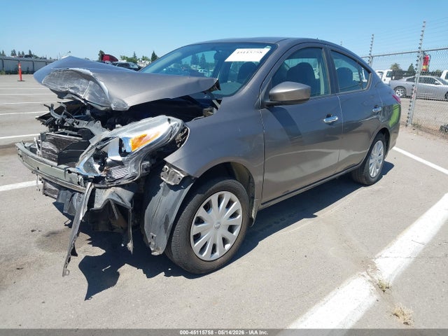 Nissan Versa 1.6 Sv