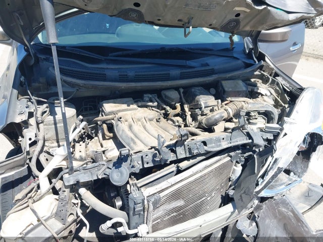 Nissan Versa 1.6 Sv