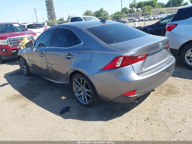 Lexus Is
