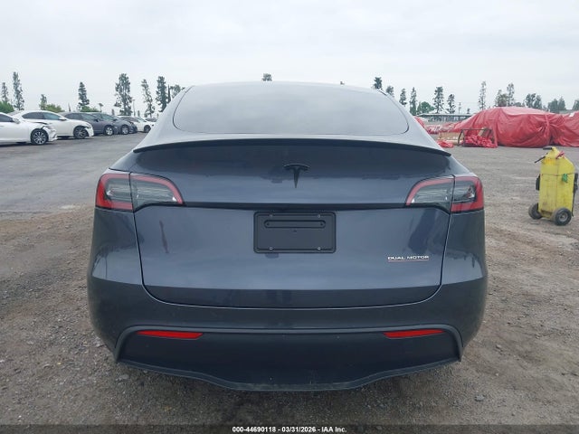 Tesla Model Y Performance Dual Motor All-wheel Drive