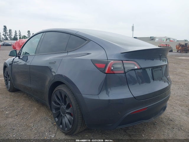 Tesla Model Y Performance Dual Motor All-wheel Drive