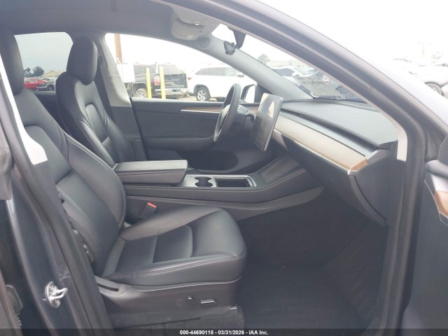 Tesla Model Y Performance Dual Motor All-wheel Drive