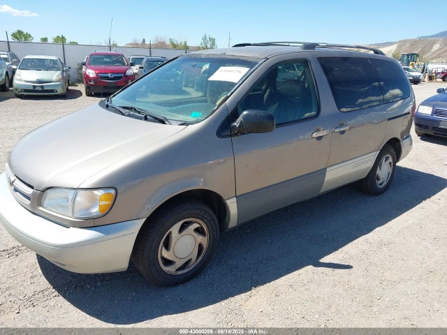 Toyota Sienna Xle