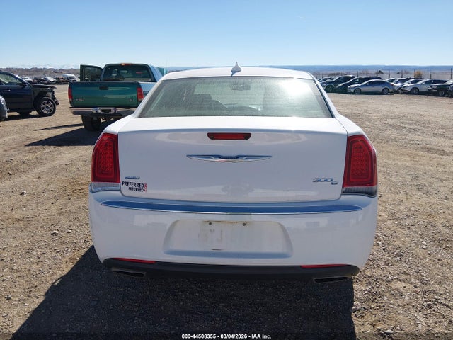Chrysler 300c Awd