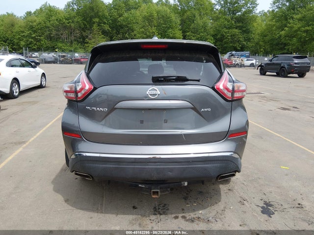 Nissan Murano S