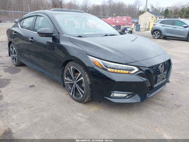 Salvage Nissan Sentra Image