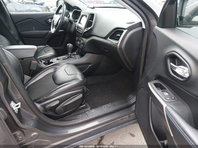 Jeep Cherokee Latitude Plus 4x4