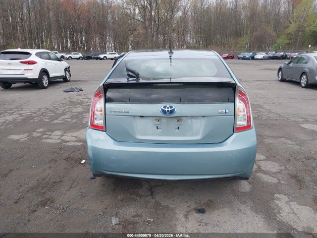 Toyota Prius Three