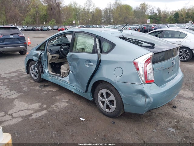 Toyota Prius Three