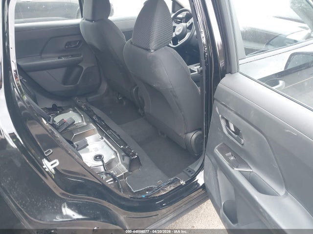 Nissan Kicks S