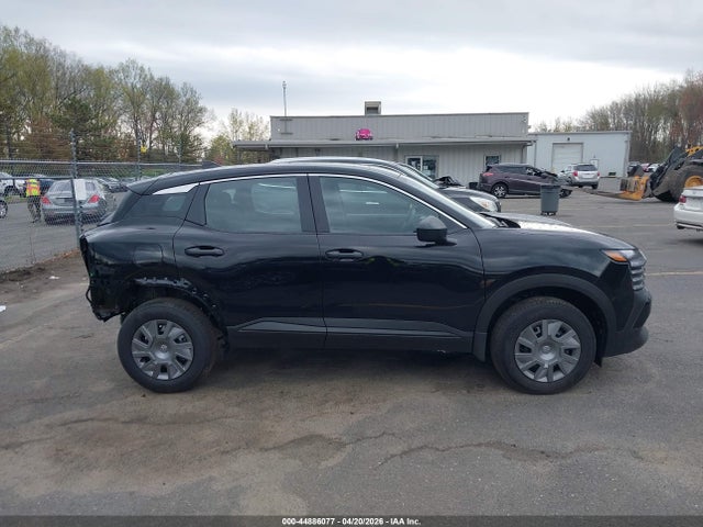 Nissan Kicks S