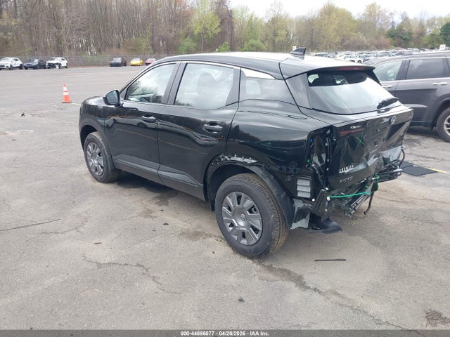 Nissan Kicks S