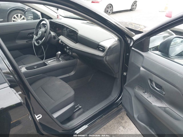 Nissan Kicks S